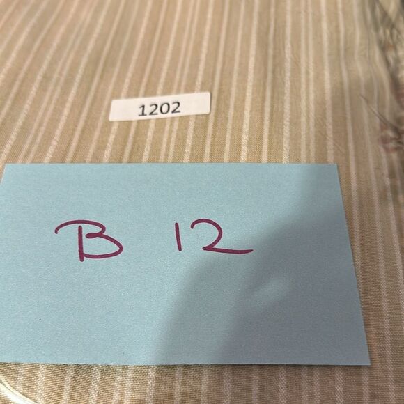 Alyn Paige New York Pinstripe Beige Dress Pants and Jacket Suit Sz 8 - Picture 10 of 10